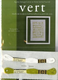 Vert : Motifs de broderie traditionnelle et au point de croix