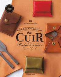 Accessoires en cuir, couture à la main