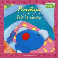 Pénélope fait la sieste