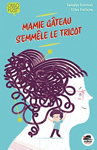 Mamie gâteau s'emmêle le tricot