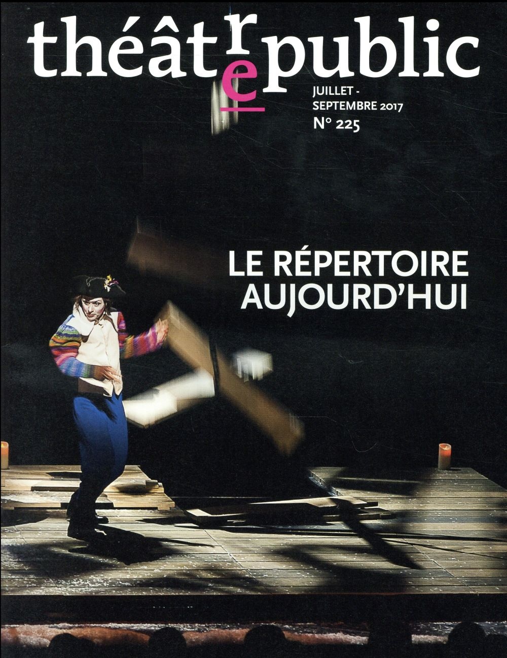 Théâtre public : N°225