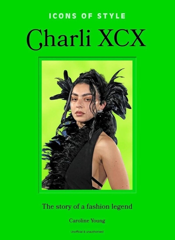 Charli XCX: l'histoire d'une légende de la mode - Fashion legends