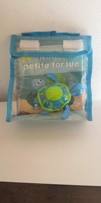 Nage, petite tortue !