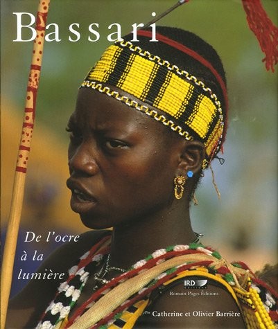 Bassari : De l'ocre à la lumière