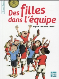 Des filles dans l'équipe