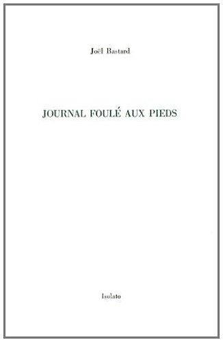 Journal foulé aux pieds