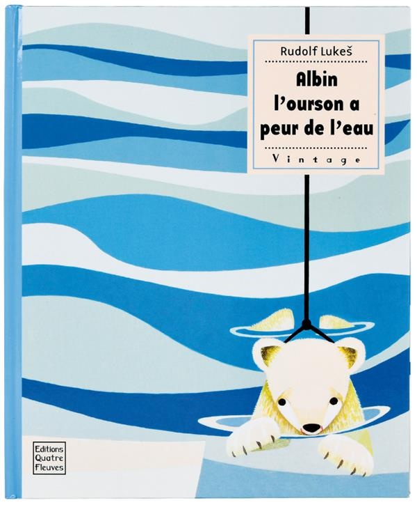 Albin l'ourson a peur de l'eau