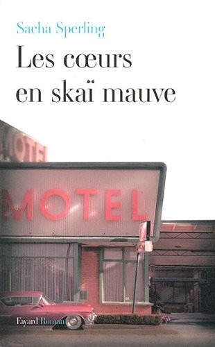 Les coeurs en skaï mauve