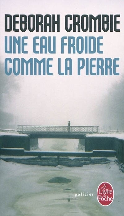 Une eau froide comme la pierre