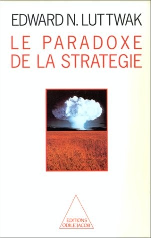 La Dame du fond de la cour