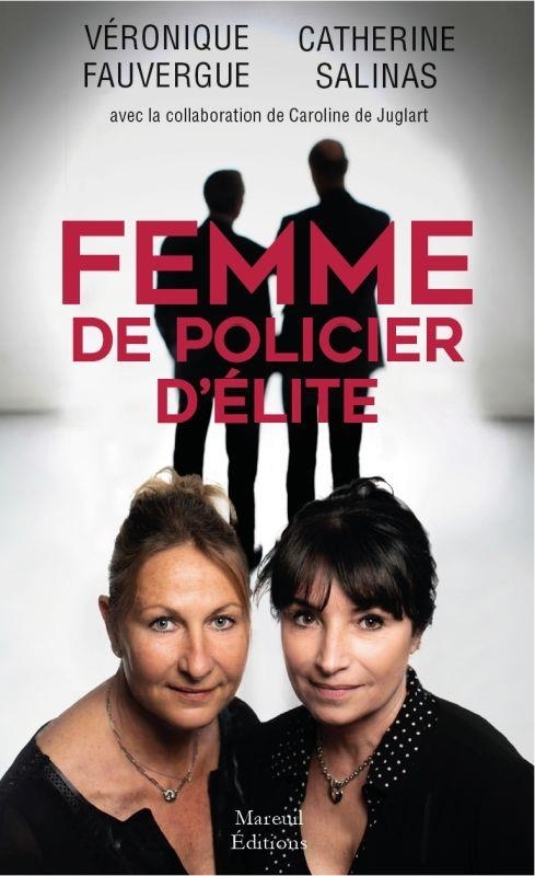 Femme de policier d'élite