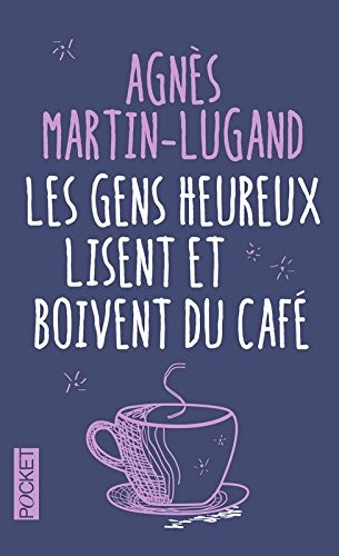 Les gens heureux lisent et boivent du café COLLECTOR