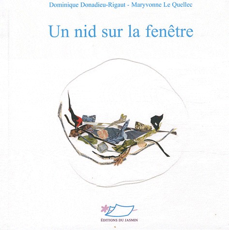 Un nid sur la fenêtre