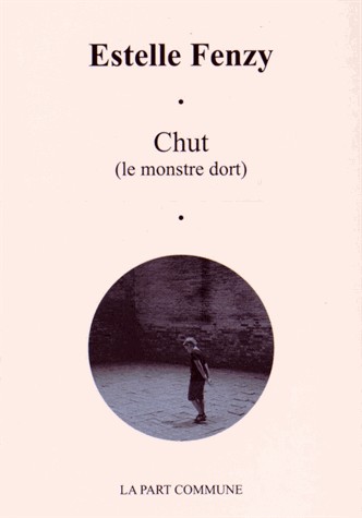 Chut (le monstre dort)
