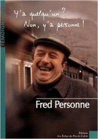 Y'a quelqu'un ? Non, y'a personne !