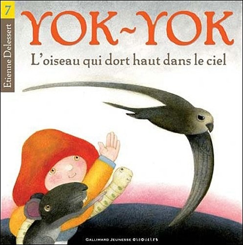 L'oiseau qui dort haut dans le ciel