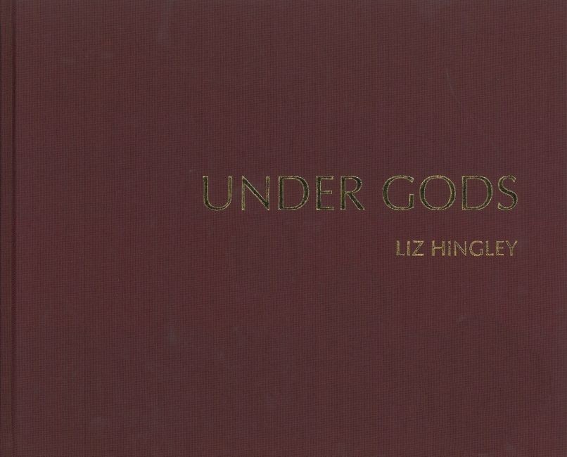 Under Gods : Procession de fois sur Soho Road