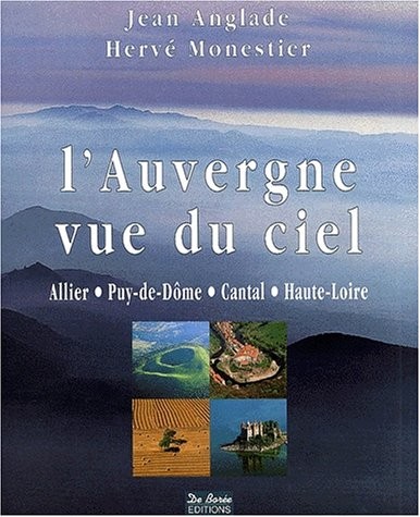 Auvergne vue du ciel (broch)