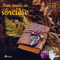 Calendrier mon année de sorcière 2023