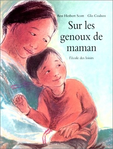 Sur les genoux de maman