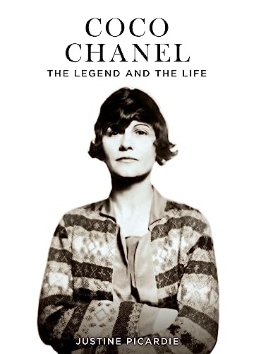 Coco Chanel: The Legend and the Life [9780008595739]