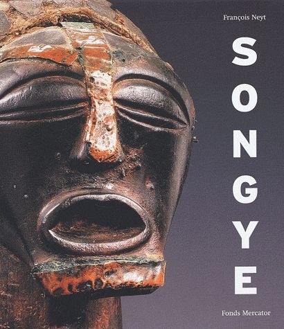 La redoutable statuaire songye d'Afrique centrale